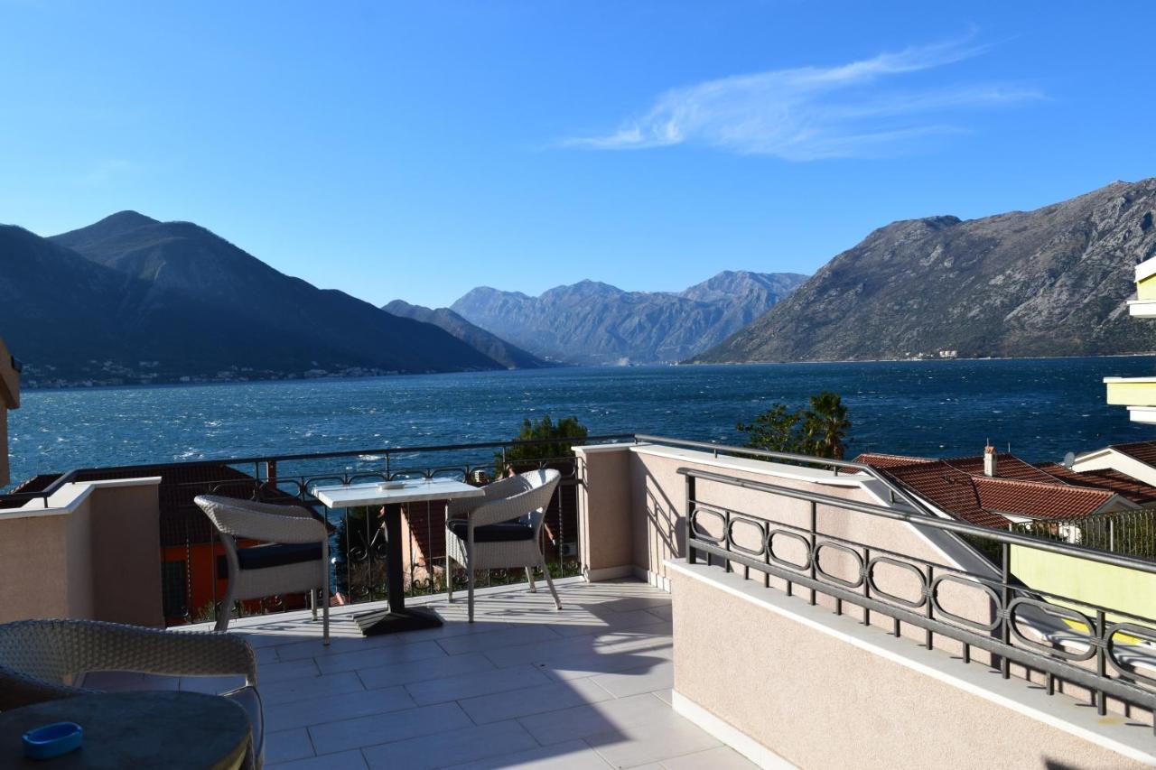Apartmani Bobo Kotor Exterior photo