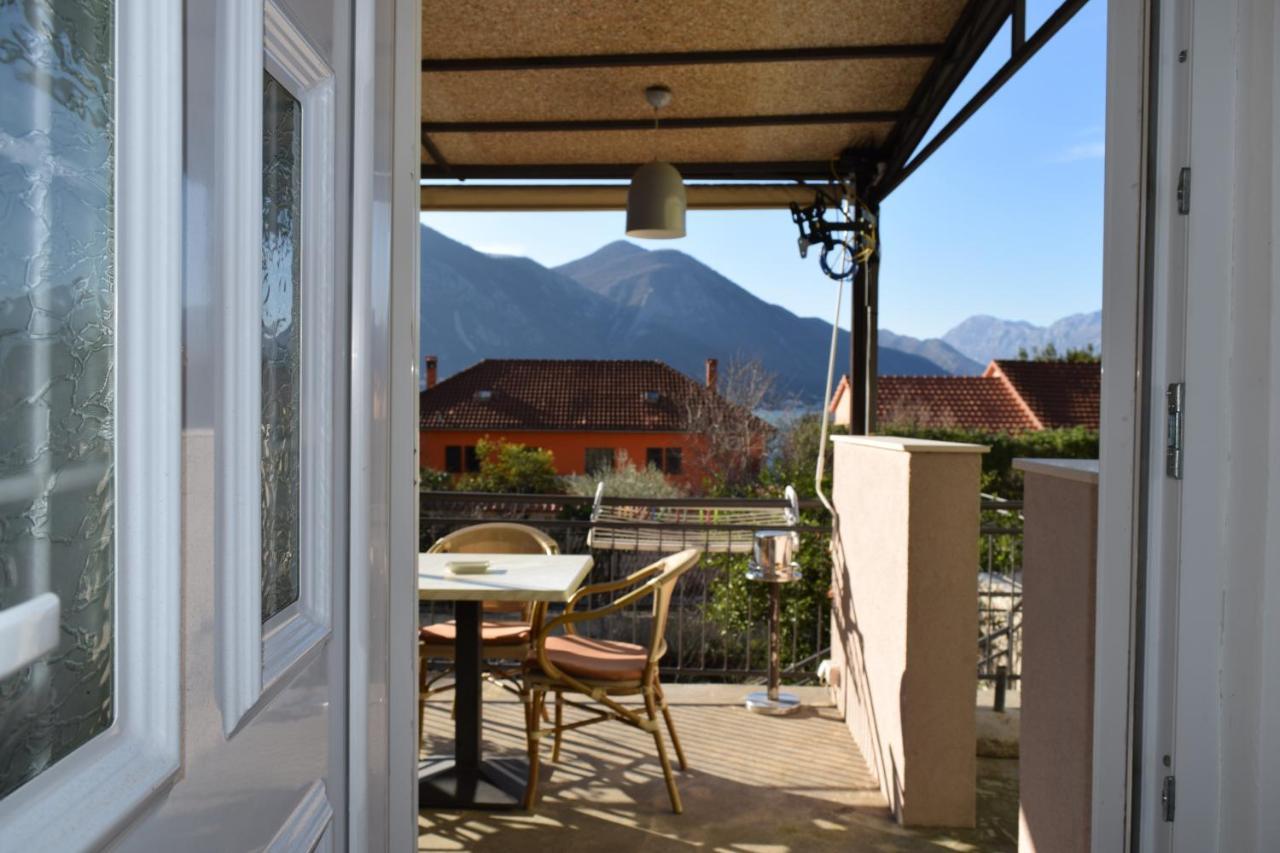 Apartmani Bobo Kotor Exterior photo