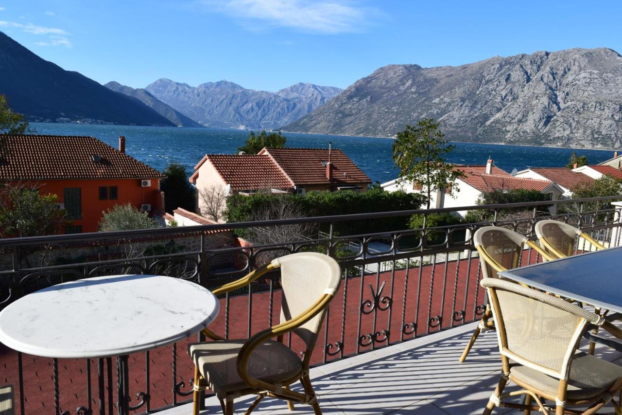 Apartmani Bobo Kotor Exterior photo